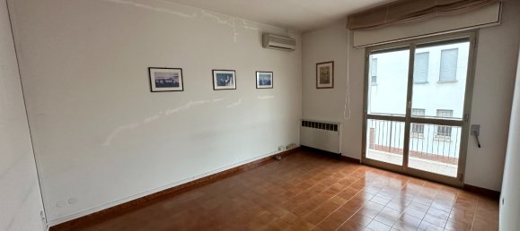 400m² Warehouse in Calderara di Reno, Italy No. 71365 8