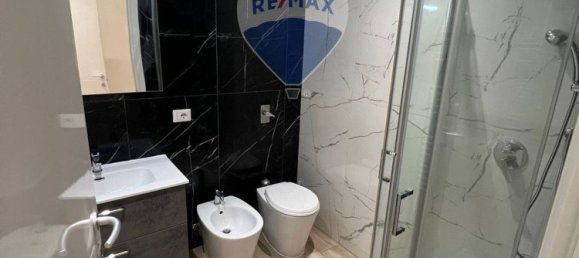 3 rooms Apartment in Milan, Italy No. 310615 14