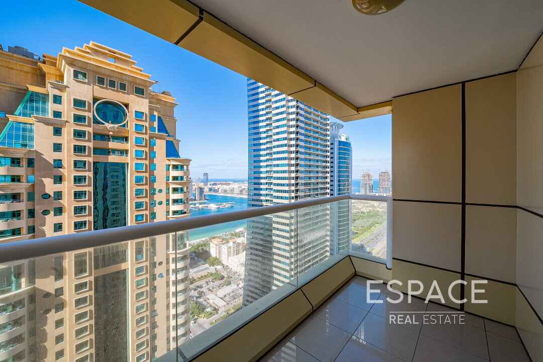 Apartamento T2 em Dubai Marina, UAE N.º 105972