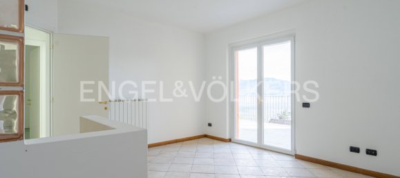 2 غرف نوم فيلا في Ghiffa, Italy رقم 109214 6