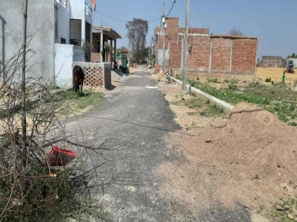 Земельный участок в Лакхнау, Индия № 30369