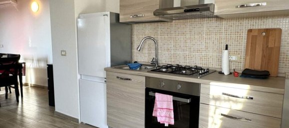 3 bedrooms Apartment in Fivizzano, Italy No. 373686 2