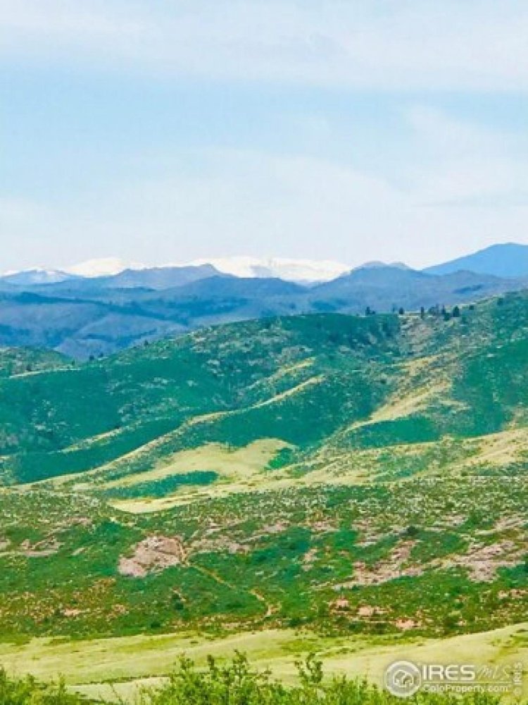  Land in Laporte, USA No. 552463