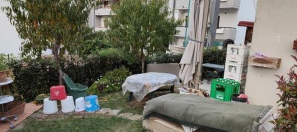 5 bedrooms Apartment in Maltignano, Italy No. 380264 10