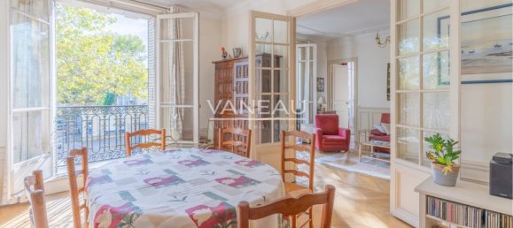 4 chambres Appartement à Paris, France No. 178678 3