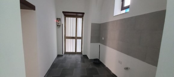 3 rooms Apartment in Mondragone, Italy No. 146654 6