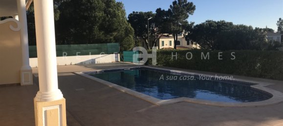 6 bedrooms Villa in Quarteira, Portugal No. 15981 5