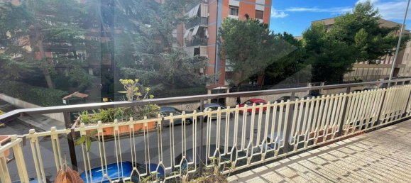 3 bedrooms Apartment in Bari, Italy No. 33829 26