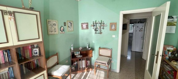 3 bedrooms Apartment in Bari, Italy No. 33829 19