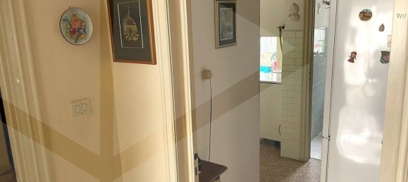3 bedrooms Apartment in Bari, Italy No. 33829 9