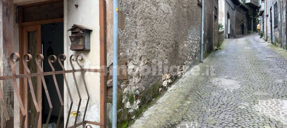 2 Schlafzimmer Wohnung in Artena, Italy, Nr. 272643 4