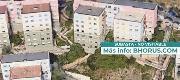 Apartamento T3 em Santa Coloma de Gramenet, Spain N.º 144907 3
