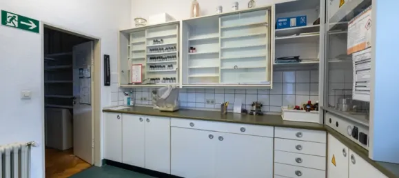 7 rooms Building in Bremen, Germany No. 28120 18