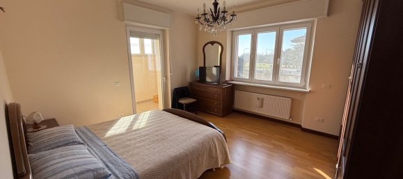 3 rooms Apartment in Udine, Italy No. 73945 3