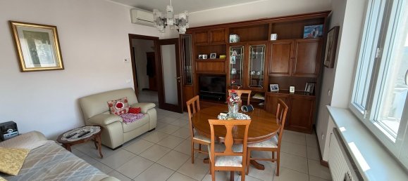 3 rooms Apartment in Udine, Italy No. 73945 17
