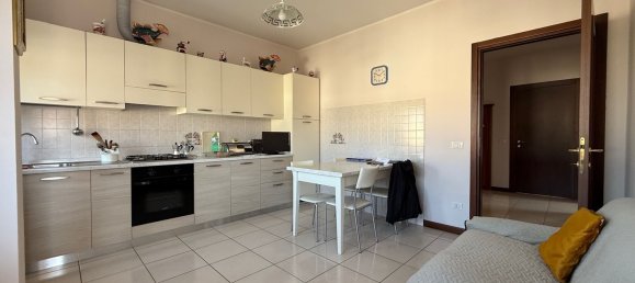 3 rooms Apartment in Udine, Italy No. 73945 12