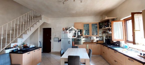 4 bedrooms House in Rome, Italy No. 321621 5