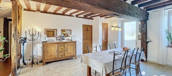 5 غرف نوم منزل في Chateau-Renard, France رقم 271243 26