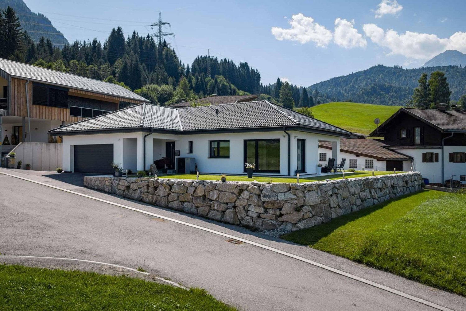 4 rooms Bungalow in Breitenwang, Austria No. 255709