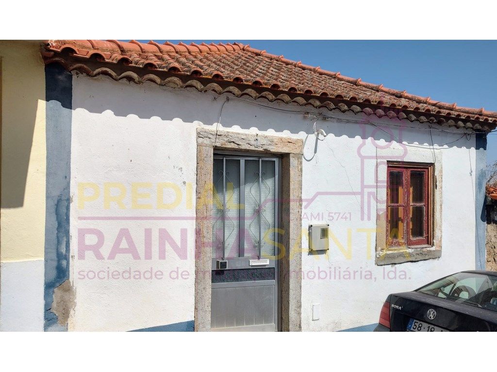 3 bedrooms House in Aveiras de Baixo, Portugal No. 207677