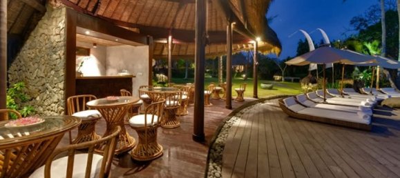 5 Schlafzimmer Villa in Canggu, Indonesia, Nr. 2927 4