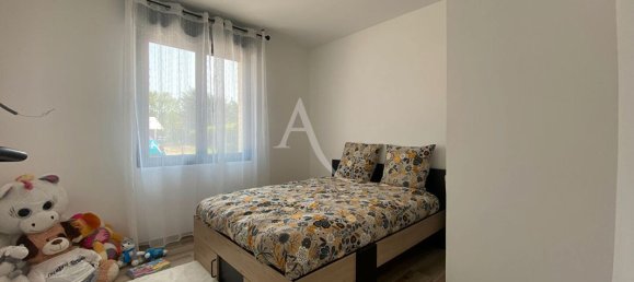 Casa de 3 dormitorios en Le Controis-en-Sologne, France No. 76734 7