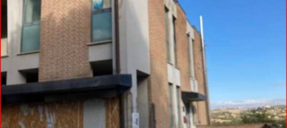 82m² Office in Grottazzolina, Italy No. 183113 4