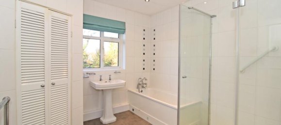 4 Schlafzimmer Haus in Park Langley, United Kingdom, Nr. 1117 8