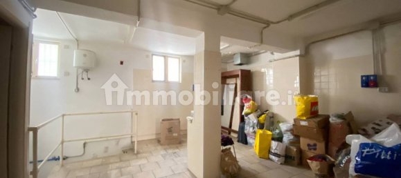 2 rooms Commercial property in Bari, Italy No. 261854 9