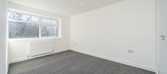 4 bedrooms House in Ealing, United Kingdom No. 14127 5