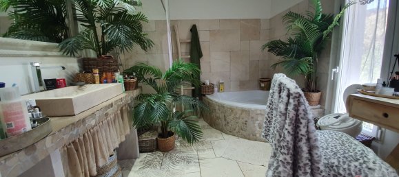 6 chambres Villa à Ajaccio, France No. 54075 16