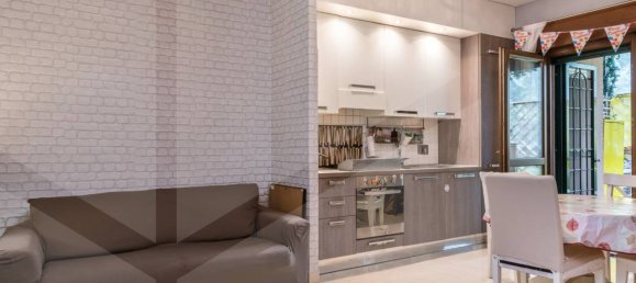 4 rooms Apartment in Marino, Italy No. 20802 6