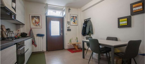 2غرفة شقة في Bregnano, Italy رقم 283426 2