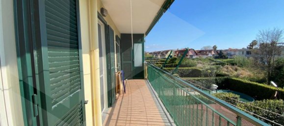 Квартира с 3 комнатами в Джульяно ин Кампанья, Италия № 34472 24