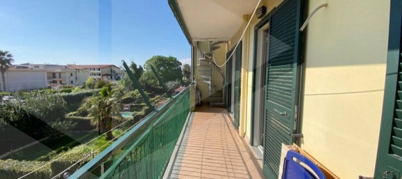 Квартира с 3 комнатами в Джульяно ин Кампанья, Италия № 34472 27