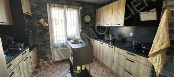 3 Schlafzimmer Haus in Petiville, France, Nr. 353896 6