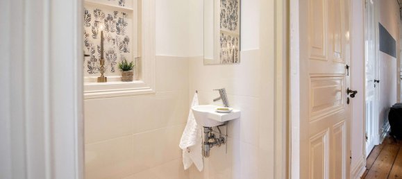 5 rooms Apartment in Eimsbuttel, Germany No. 367256 23