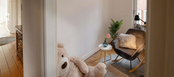 5 rooms Apartment in Eimsbuttel, Germany No. 367256 13