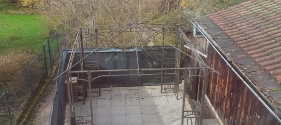 8 rooms Building in Kaiserslautern, Germany No. 244598 2