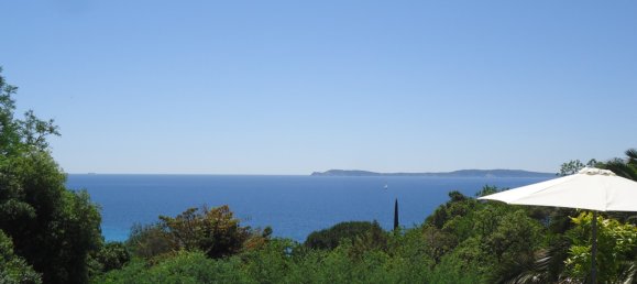 5 chambres Maison de ville à Rayol-Canadel-sur-Mer, France No. 99963 3