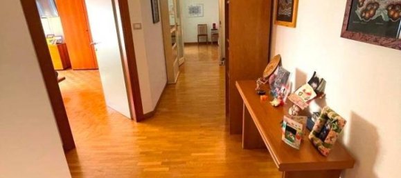 6-Zimmer Wohnung in Imola, Italy, Nr. 40477 4