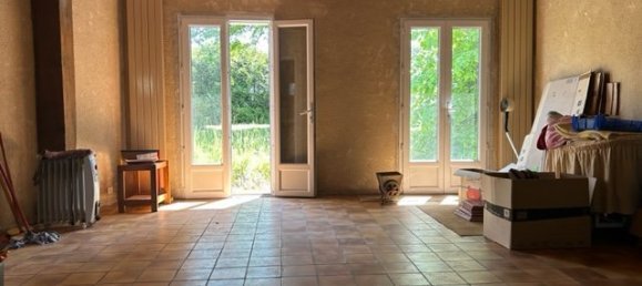 3 bedrooms House in Illiers-Combray, France No. 155979 7