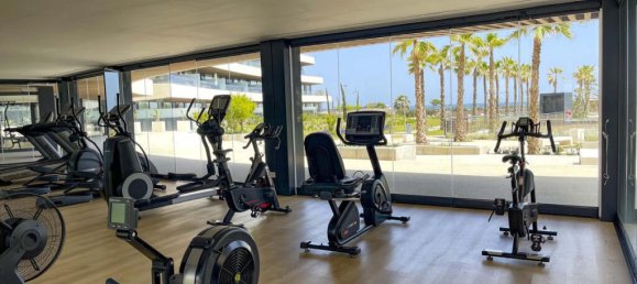 Квартира с 4 спальнями в Торремолинос, Испания № 173023 47