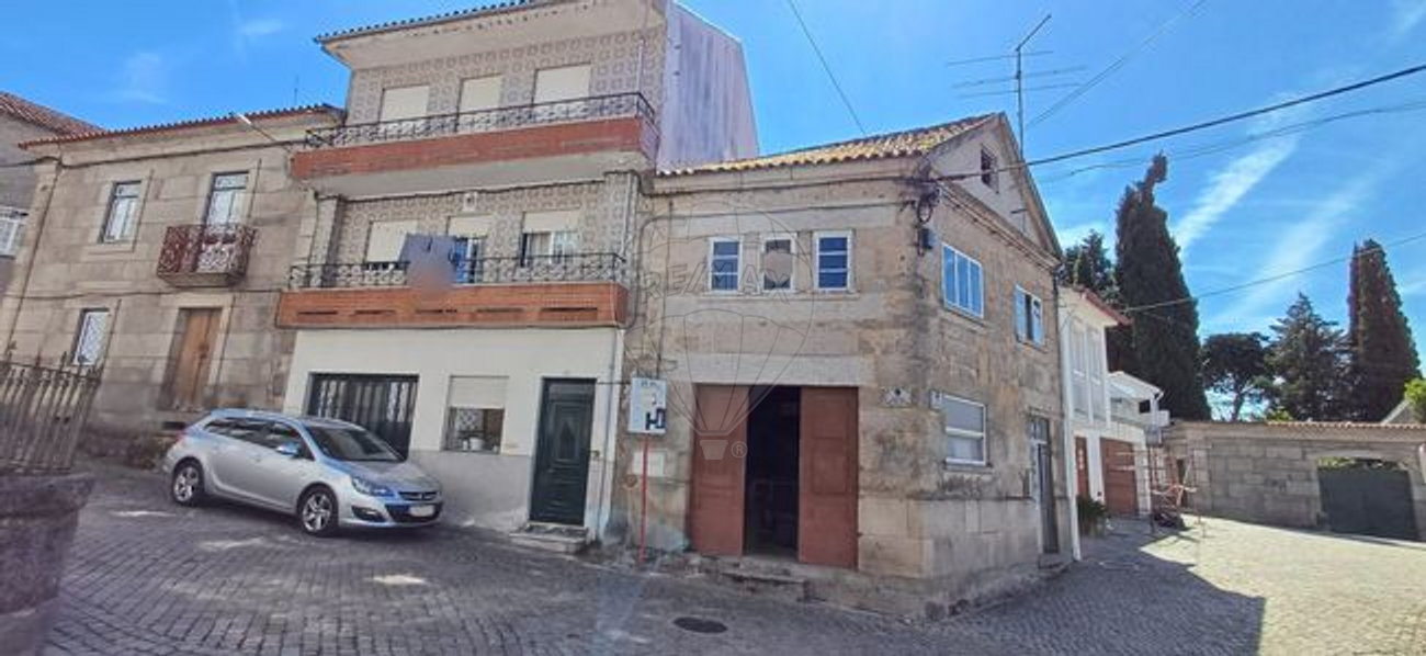 2 bedrooms House in Gouveia, Portugal No. 27265