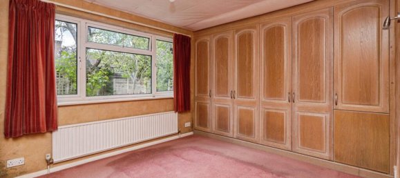 3 bedrooms House in Guildford, United Kingdom No. 10560 36