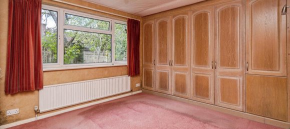 3 bedrooms House in Guildford, United Kingdom No. 10560 35