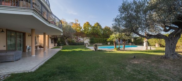 22 rooms Villa in Spoltore, Italy No. 70189 7