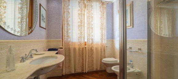 22 rooms Villa in Spoltore, Italy No. 70189 20