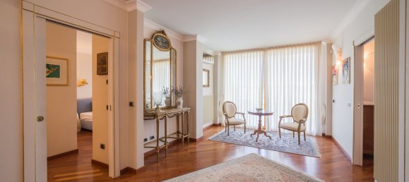 22 rooms Villa in Spoltore, Italy No. 70189 10