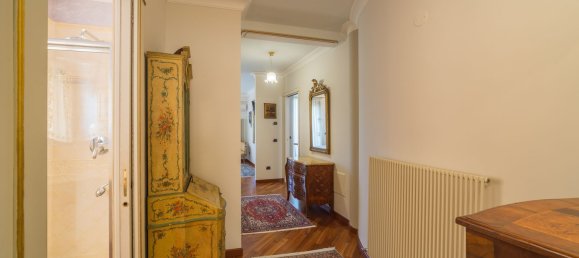 22 rooms Villa in Spoltore, Italy No. 70189 22